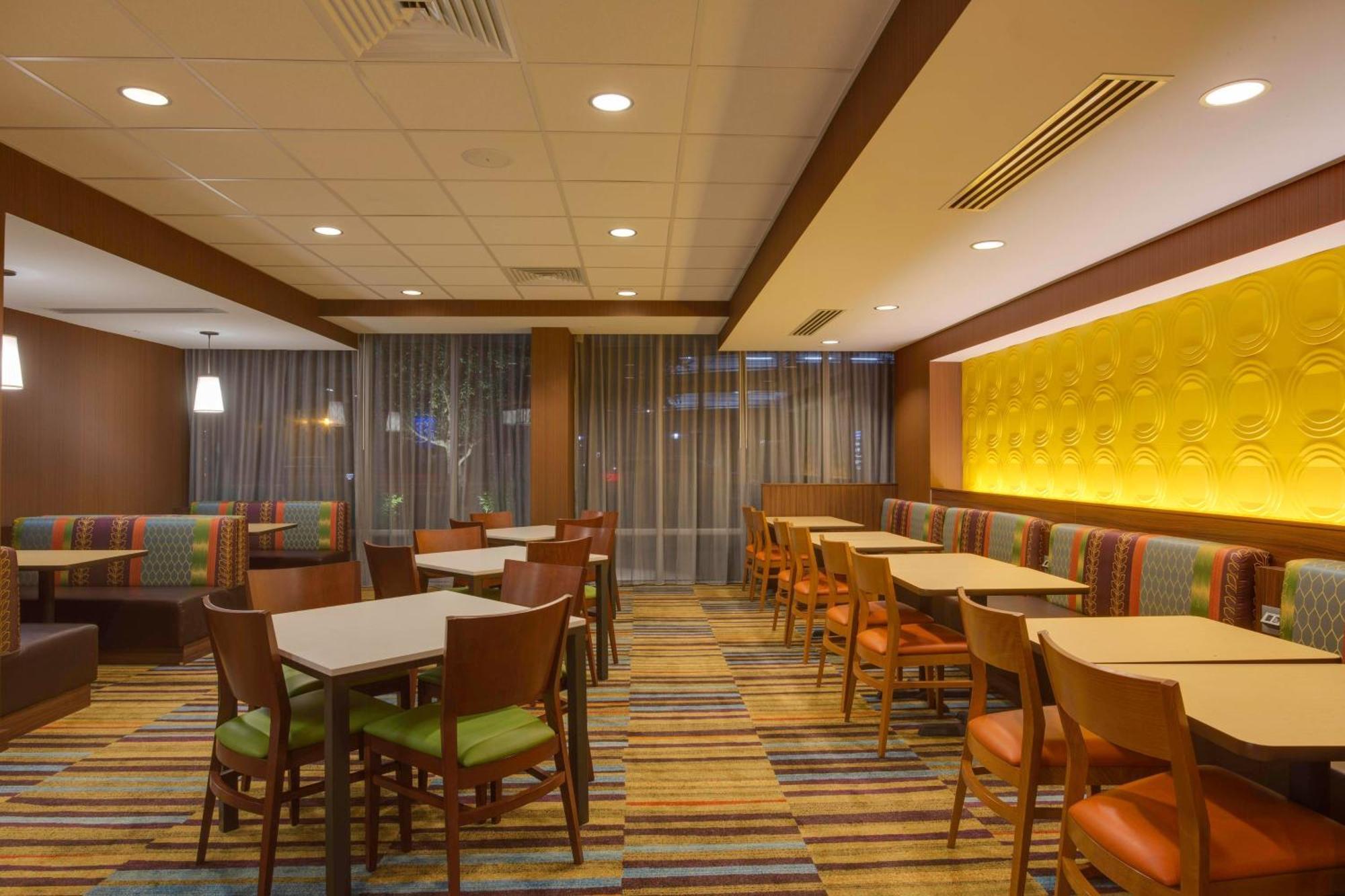 Fairfield Inn & Suites By Marriott Fort Lauderdale Downtown/Las Olas Bagian luar foto